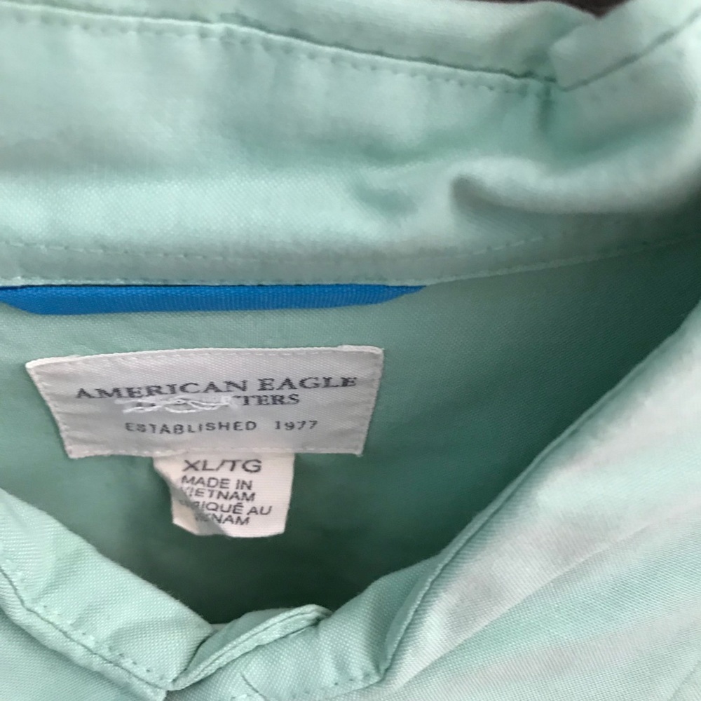Men’s Button Down - Picture 3 of 3